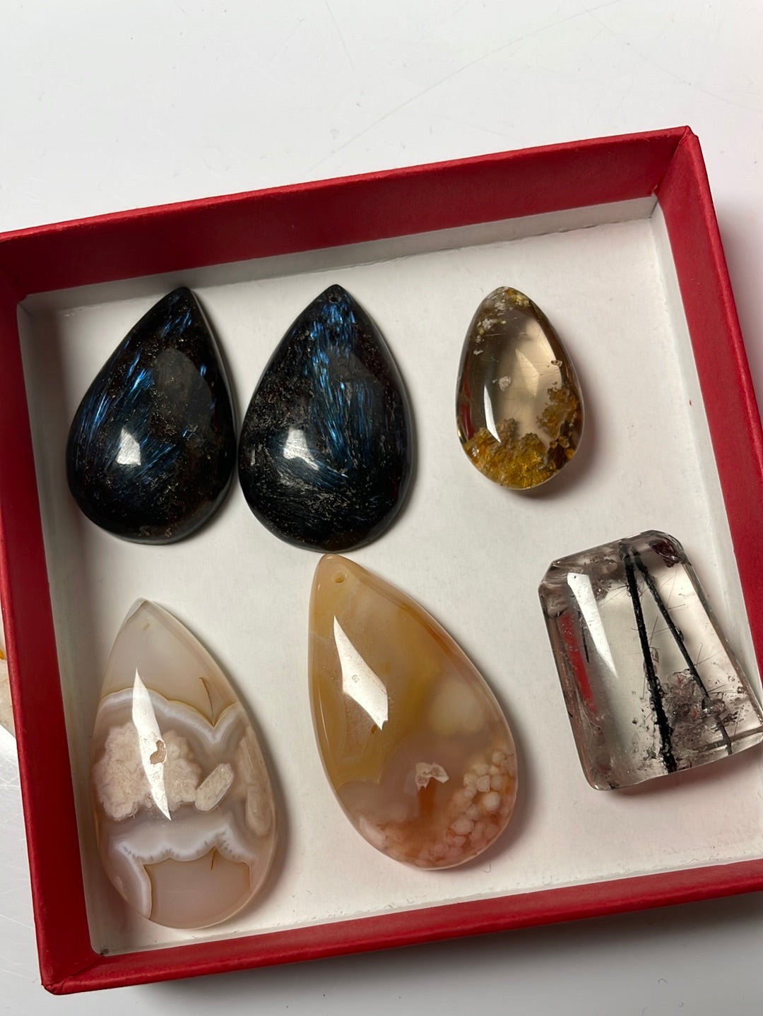Listing for @merry_bel