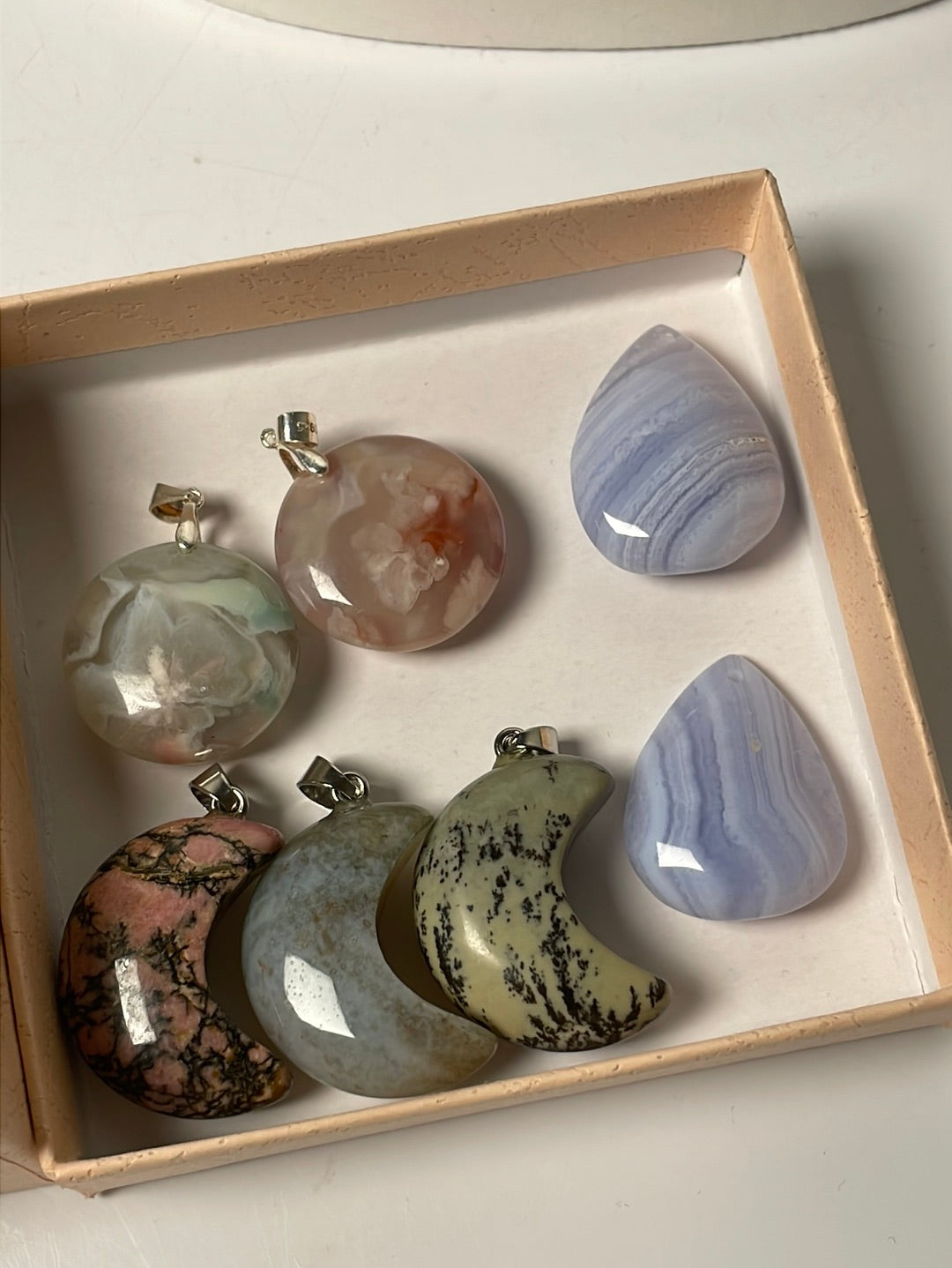 Listing for @sund0ve14