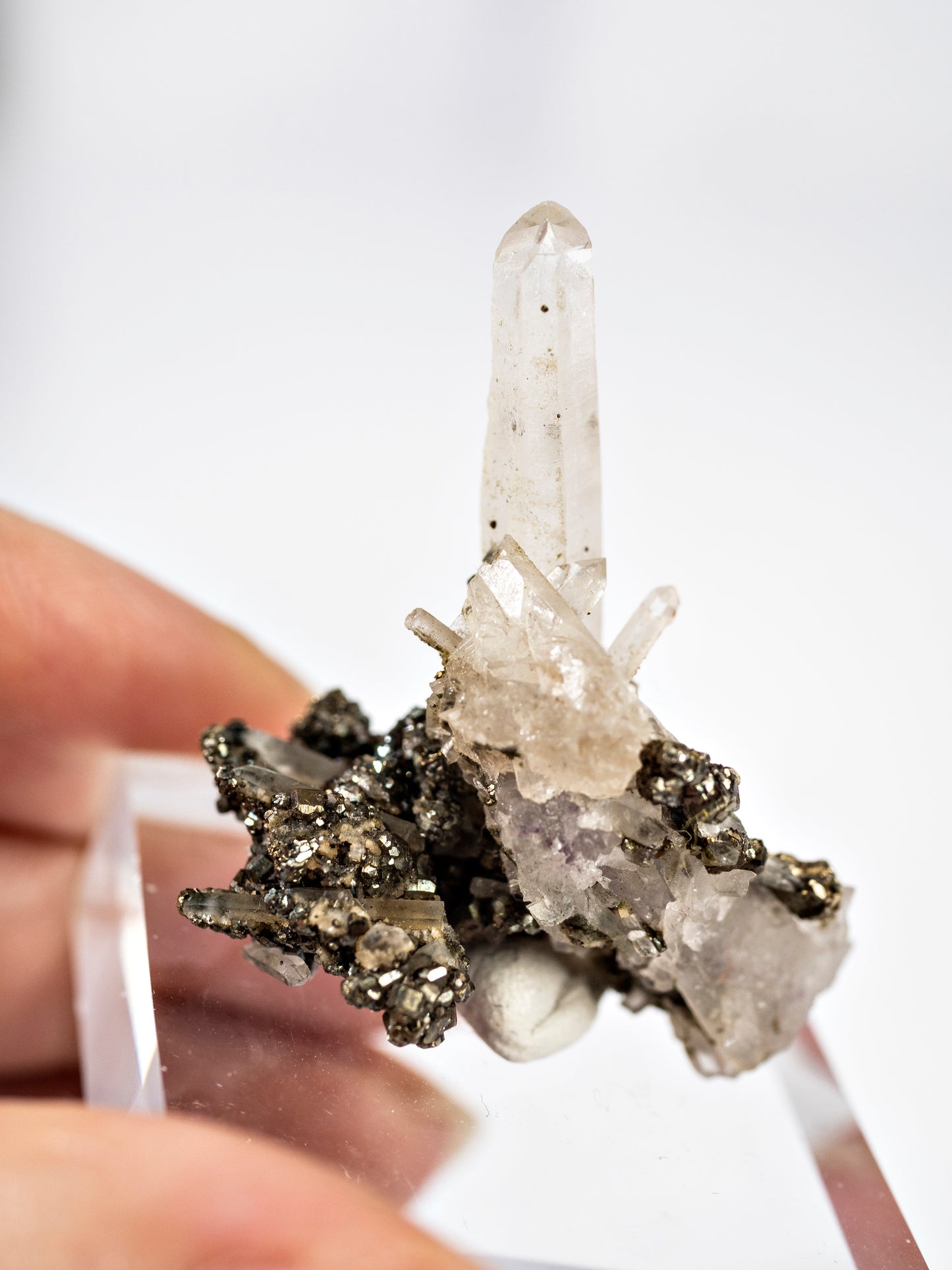 Quartz and Chalcopyrite from Yaogangxian Mine