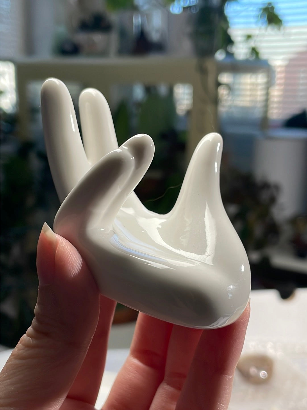 Listing for @oldnewlovely