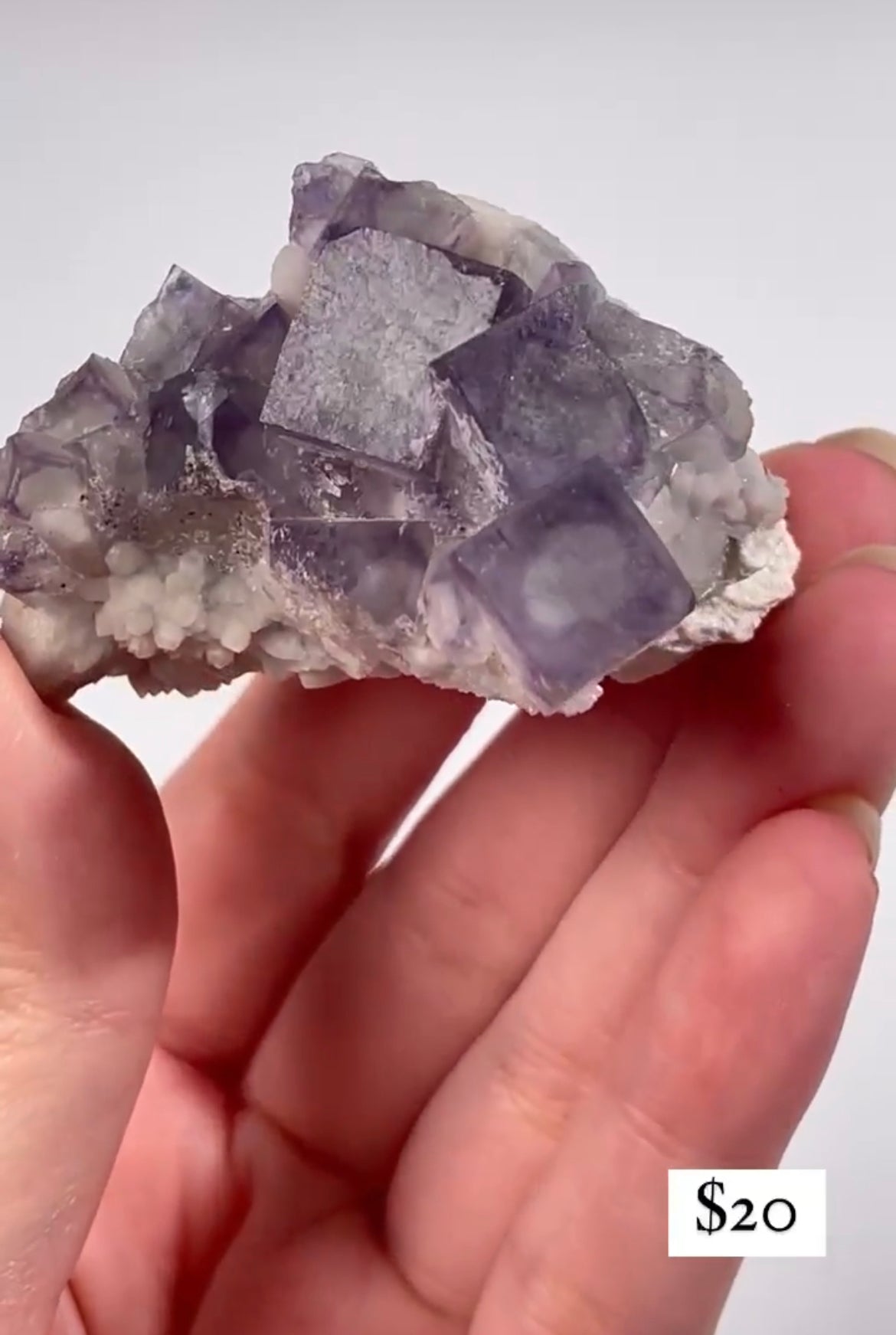 Listing for @peaceandlovebug