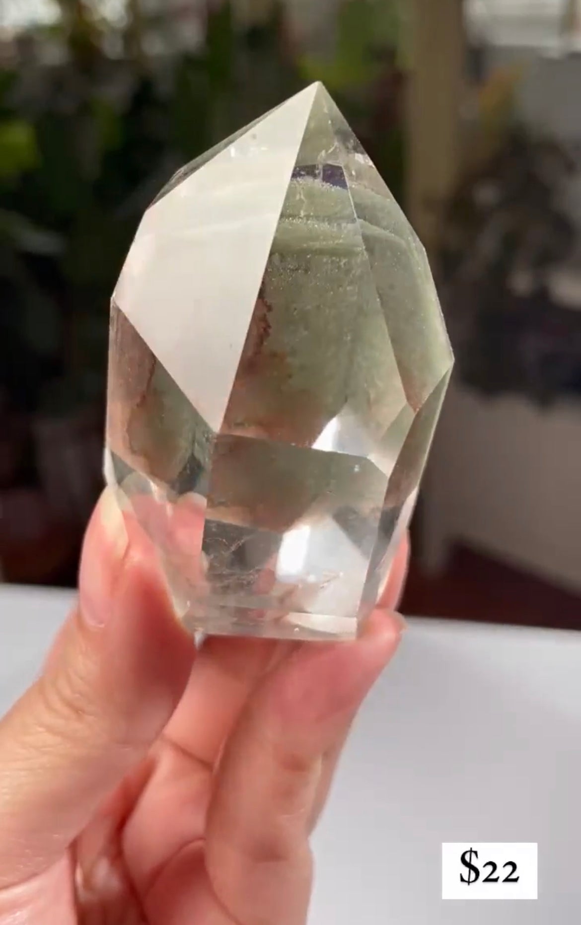 Listing for @nicole.wll