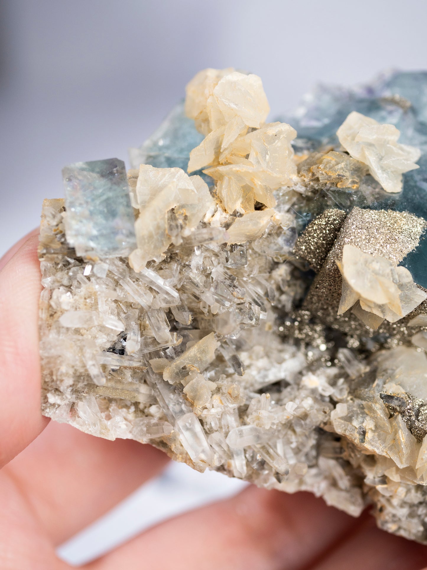 Fluorite, Chalcopyrite, Quartz, Calcite from Yindu Mine, China