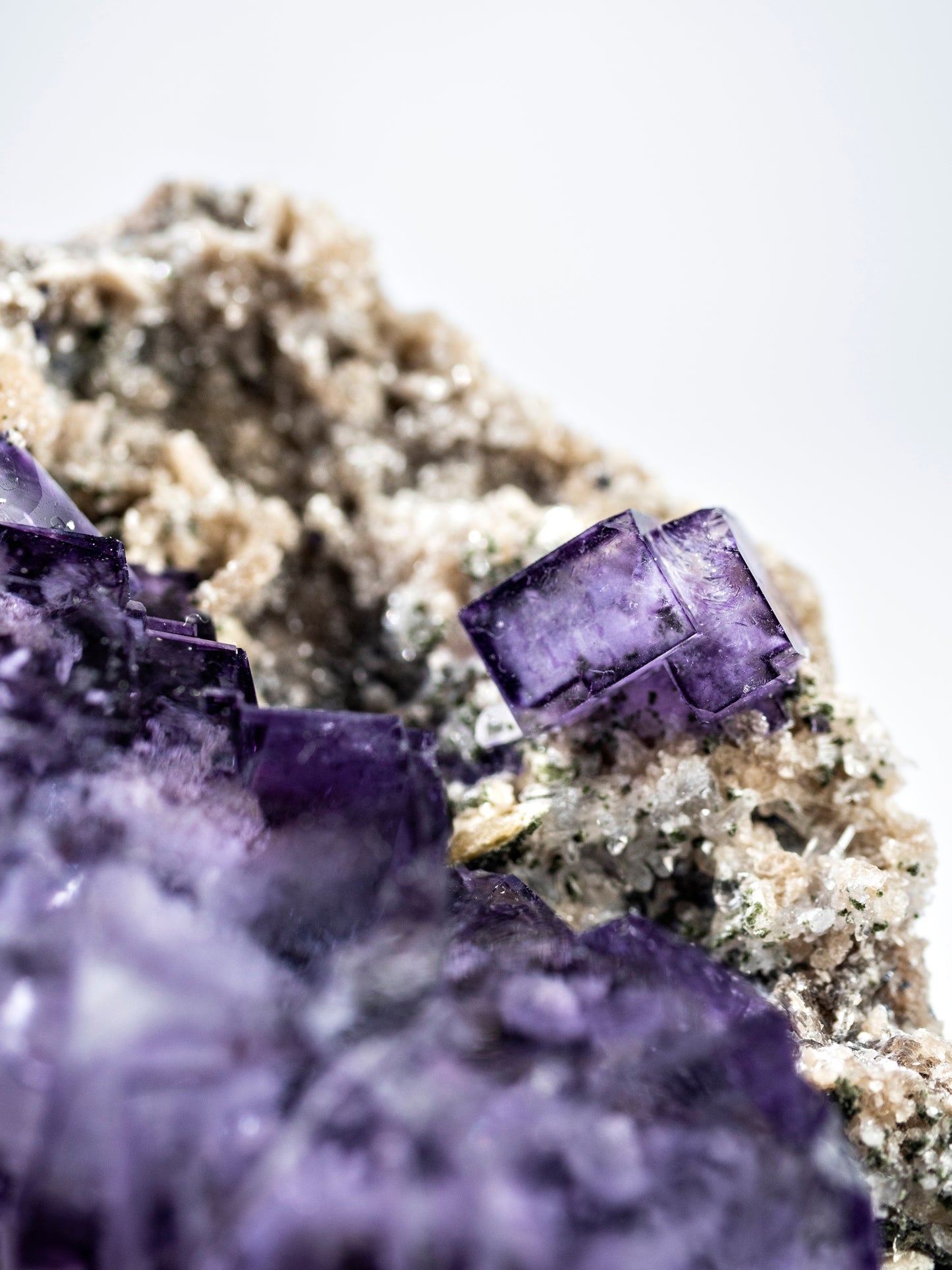 Fluorite and Quartz from Yaogangxian Mine, China