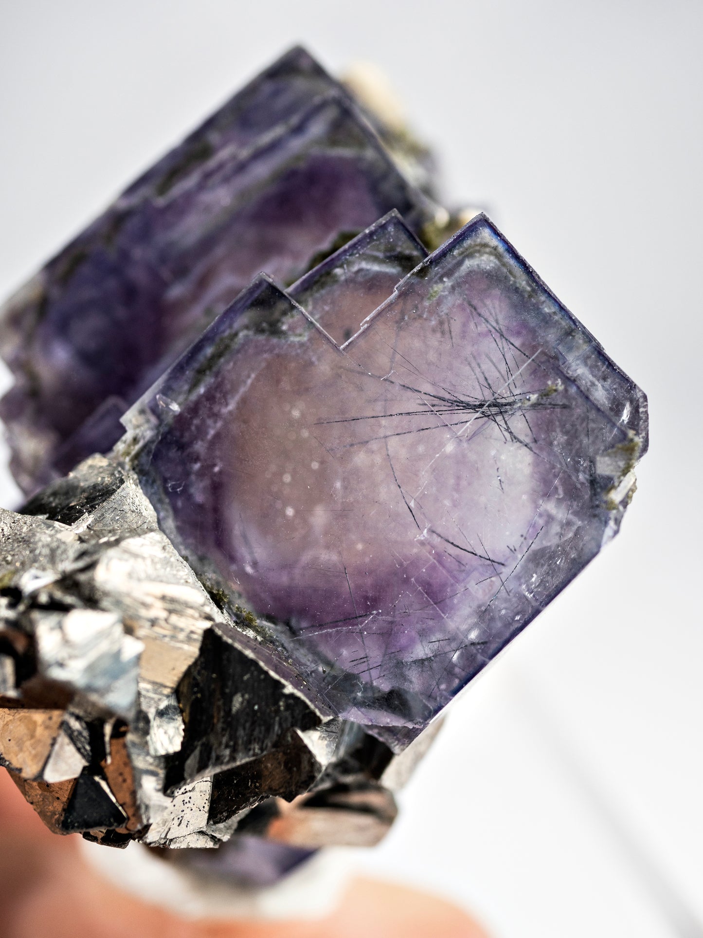 Fluorite with Bismuthinite and Arsenopyrite from Yaogangxian Mine, China