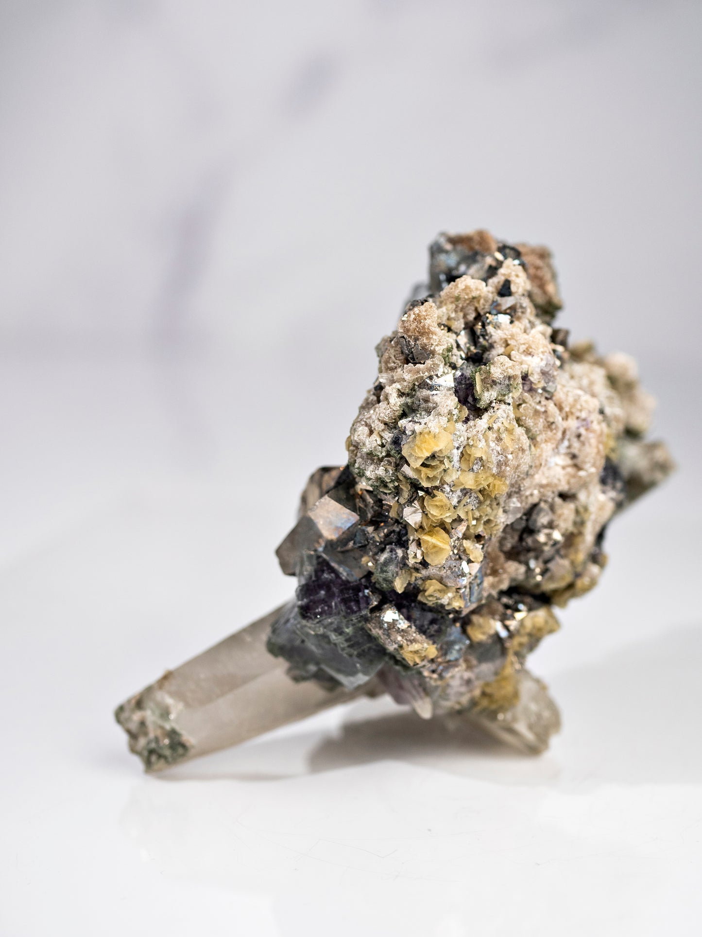 Fluorite, Quartz, and Arsenopyrite from Yaogangxian Mine, China