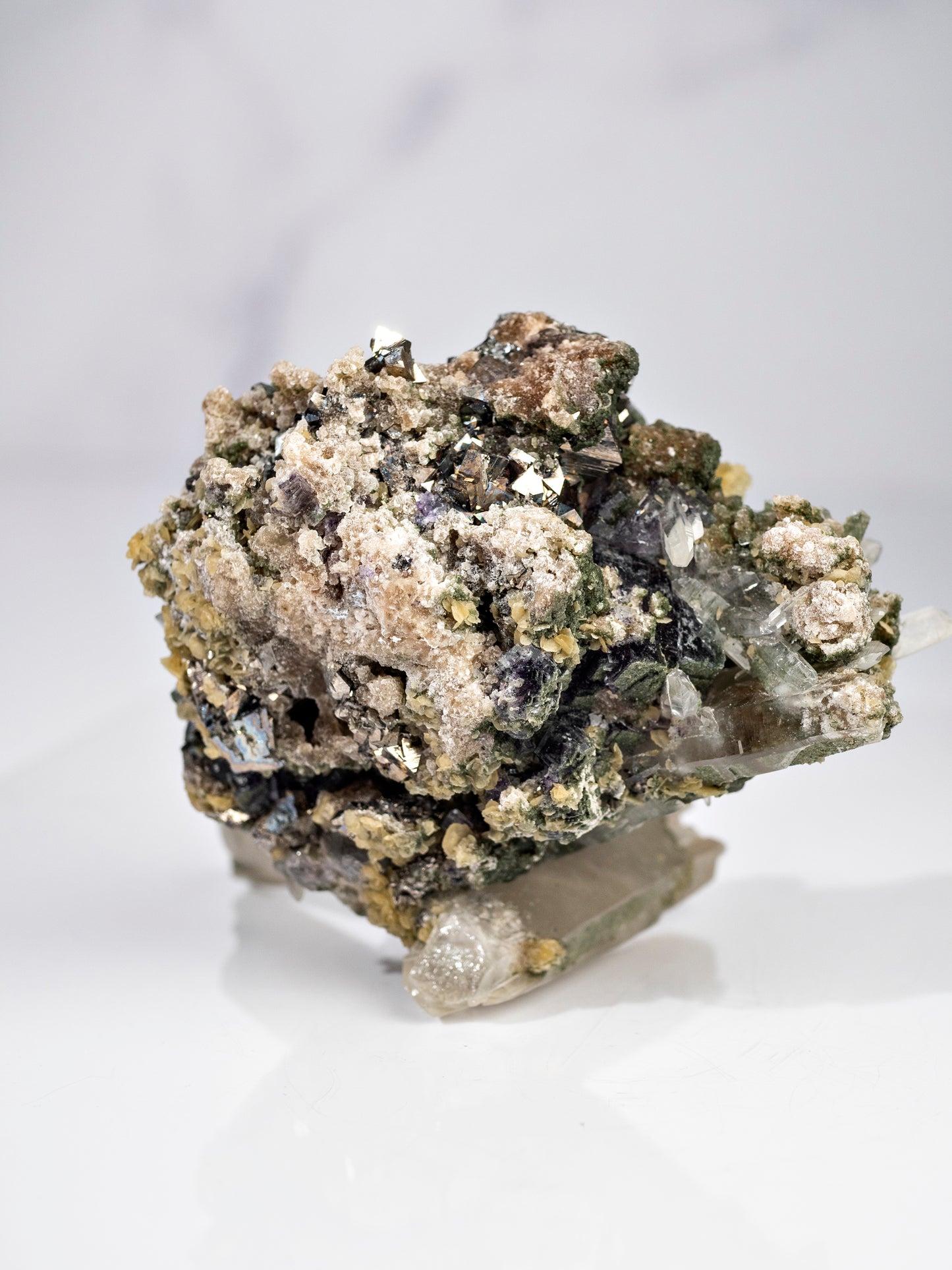 Fluorite, Quartz, and Arsenopyrite from Yaogangxian Mine, China