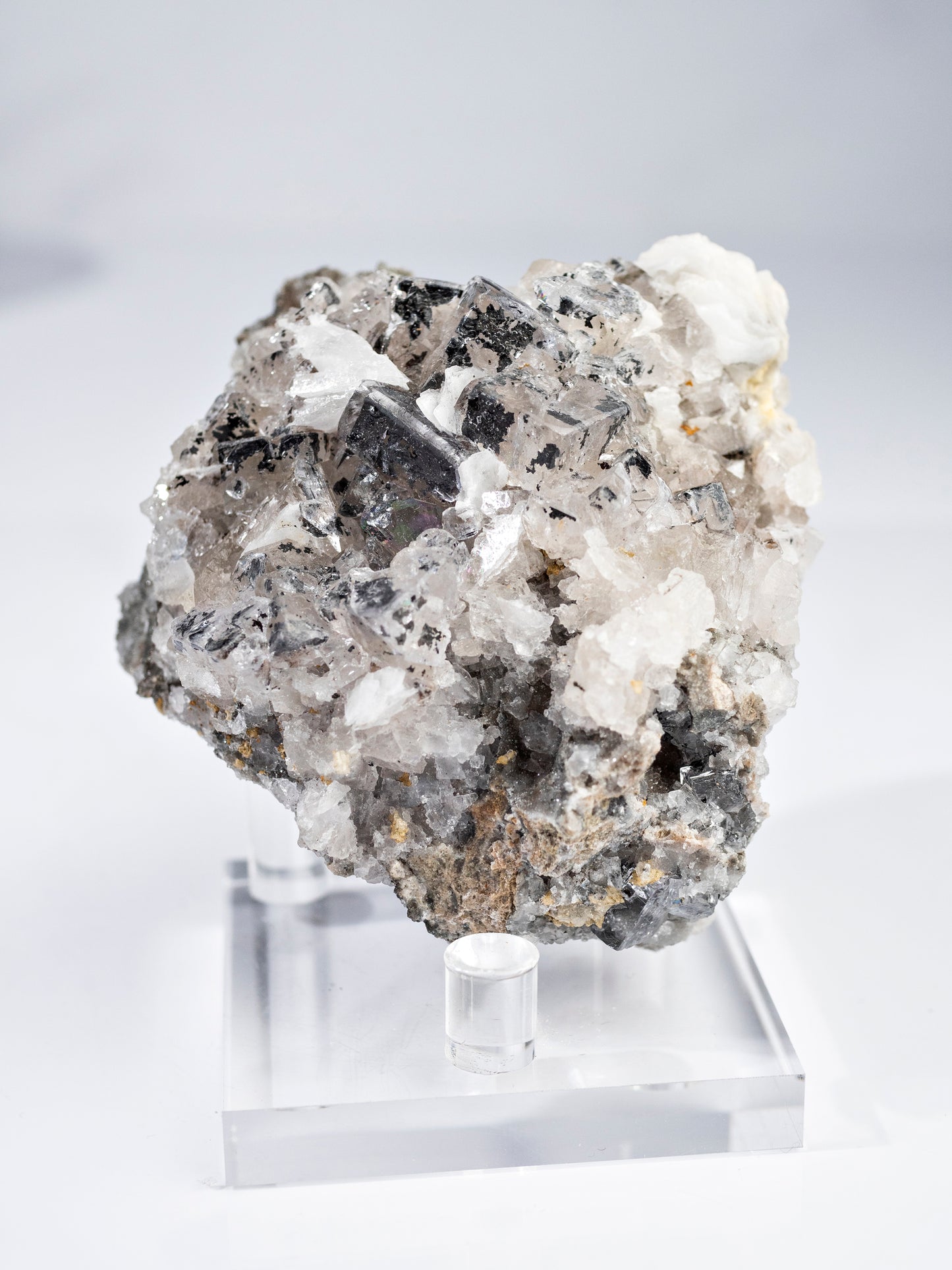 Fluorite, Chalcopyrite and Barite from Emilio Mine, Spain