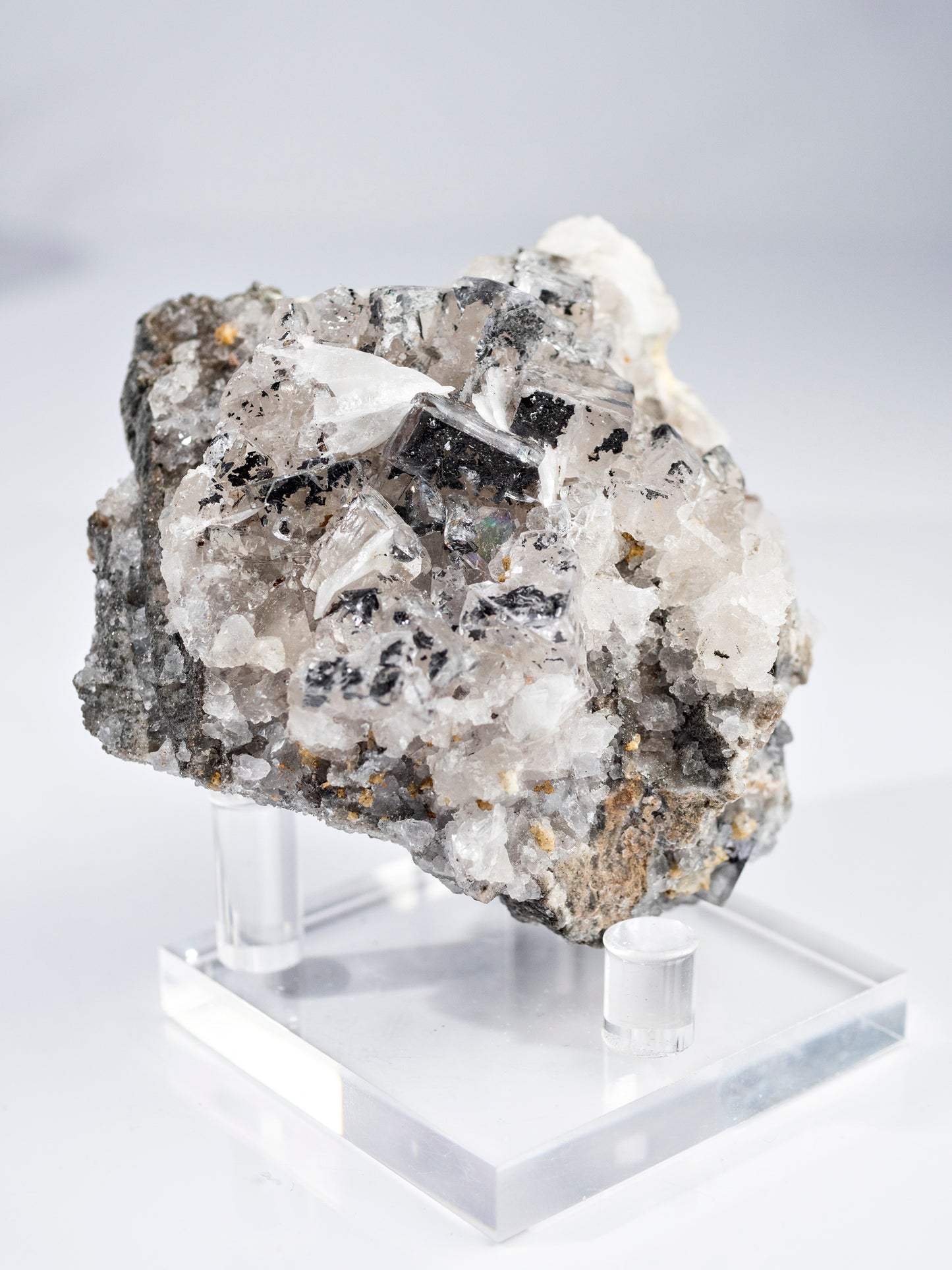 Fluorite, Chalcopyrite and Barite from Emilio Mine, Spain