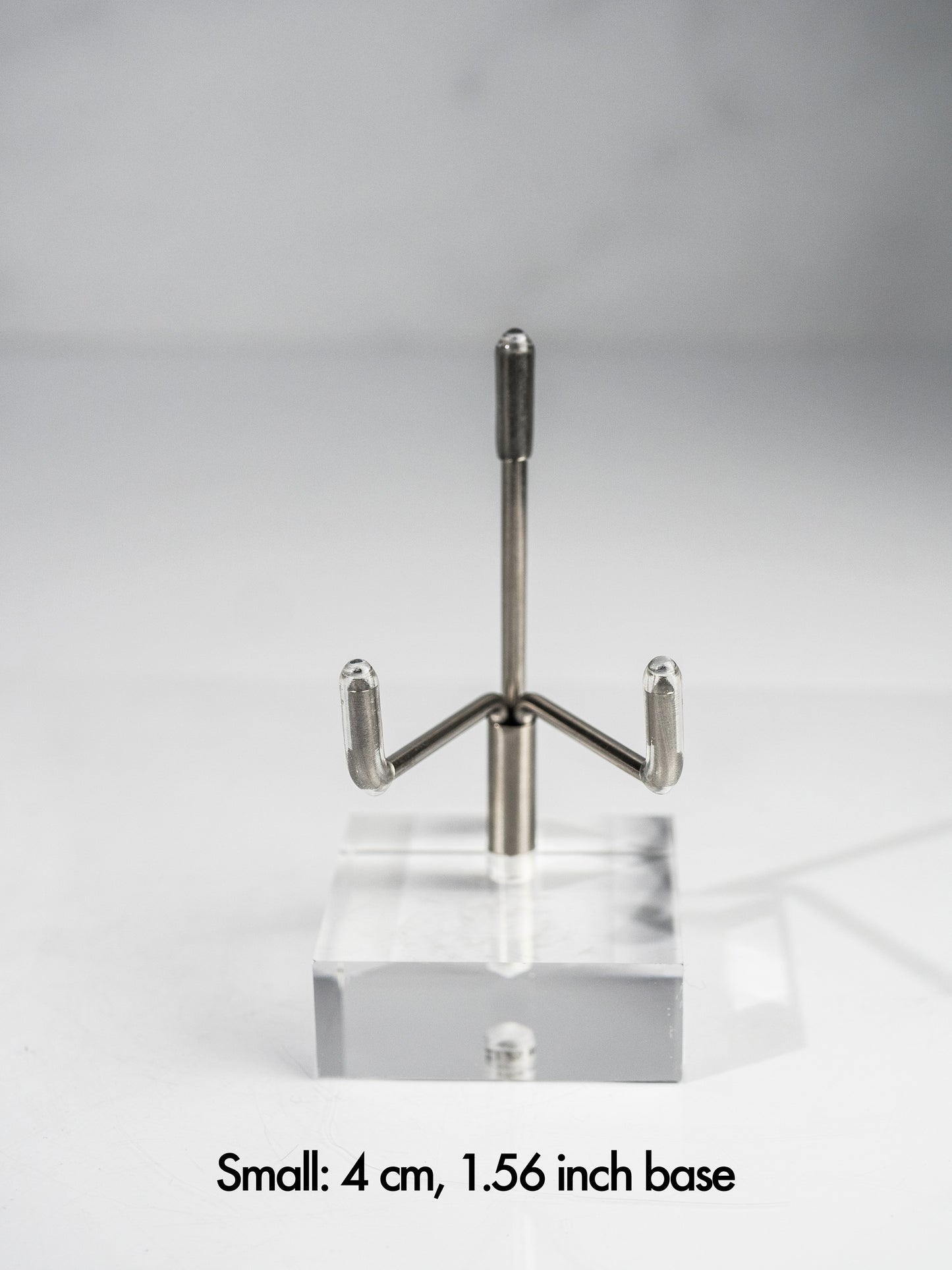 Adjustable Metal Arm Display Stand Easel on Acrylic Base