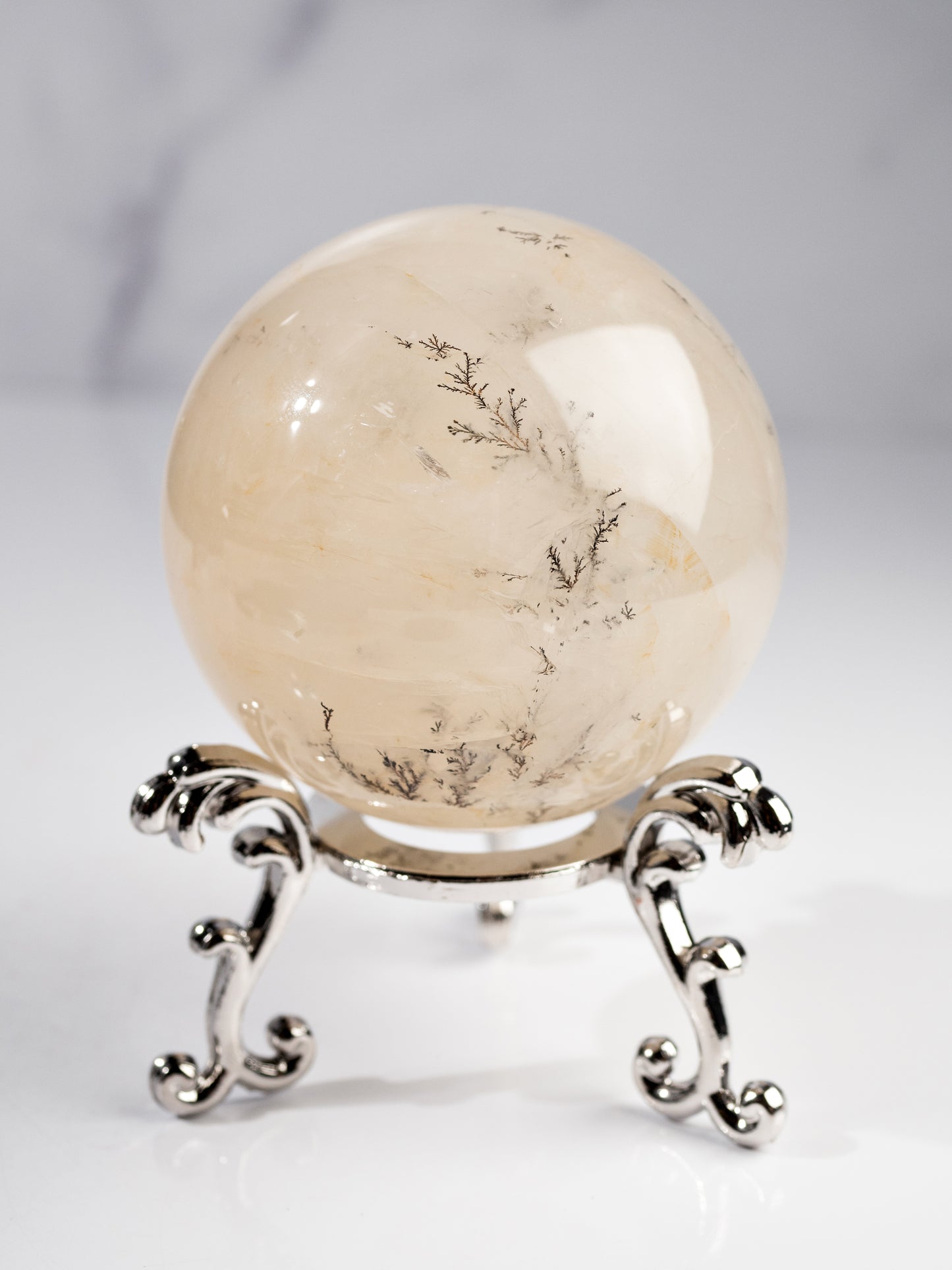 Dendritic Quartz Sphere