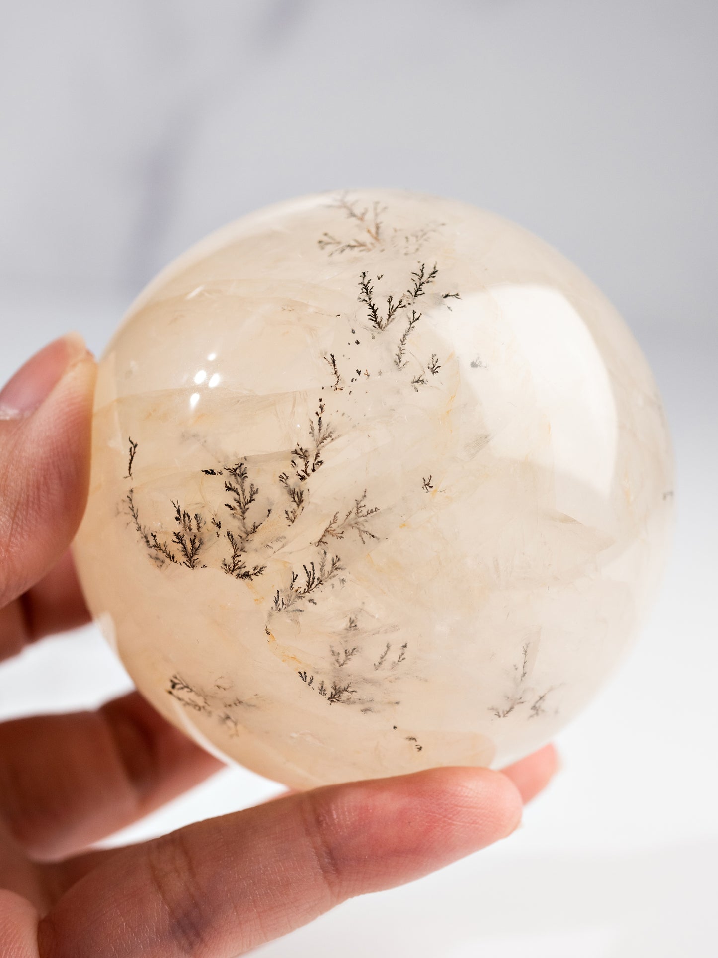 Dendritic Quartz Sphere