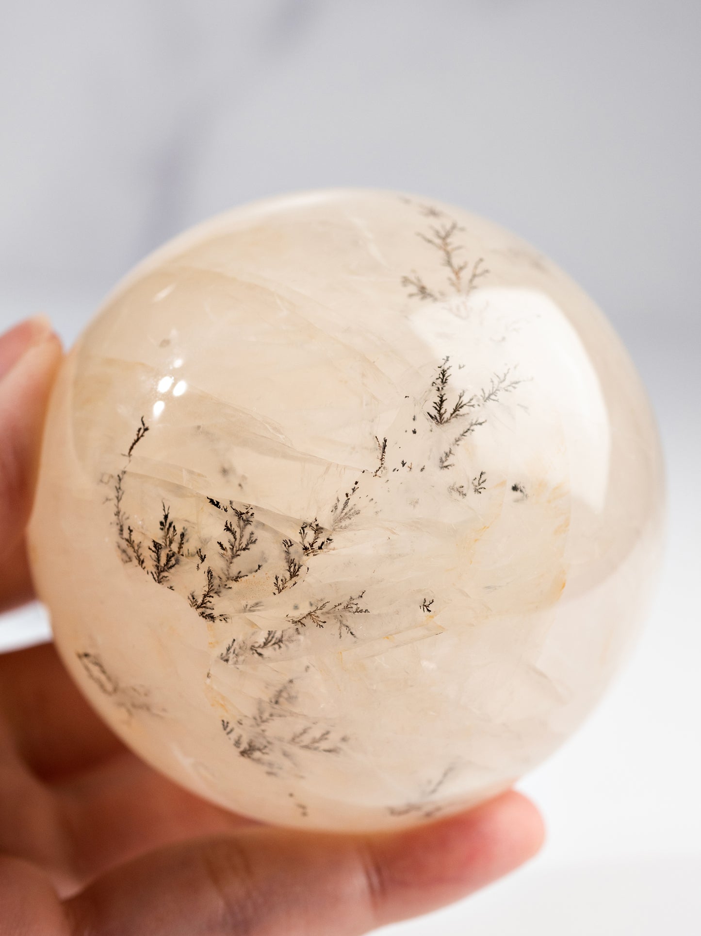 Dendritic Quartz Sphere