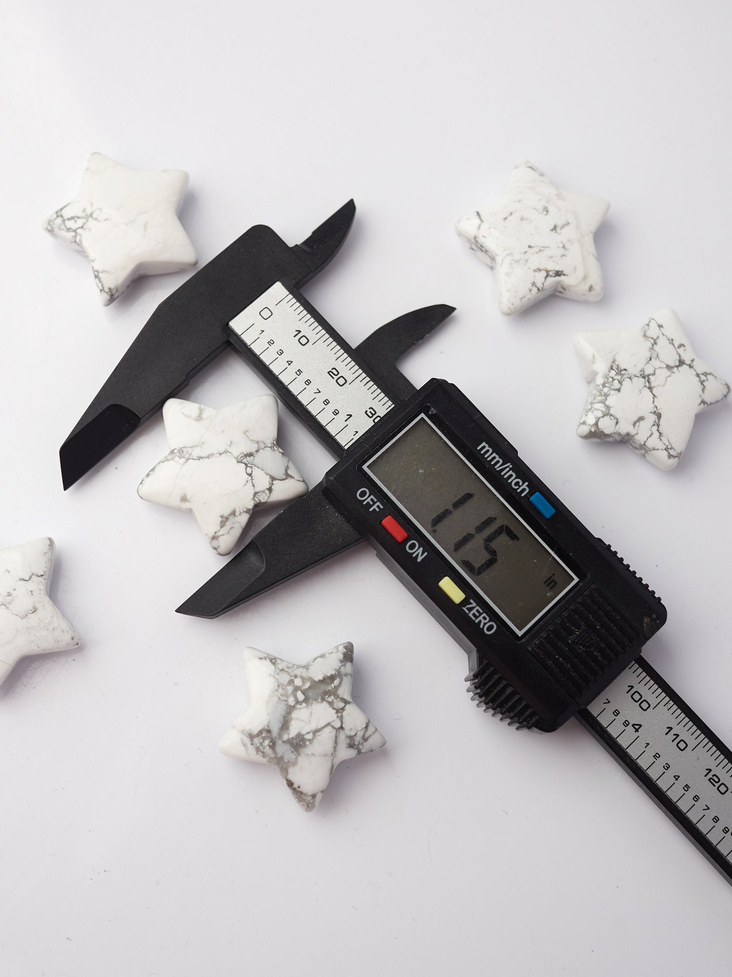 Small Howlite Star Carving