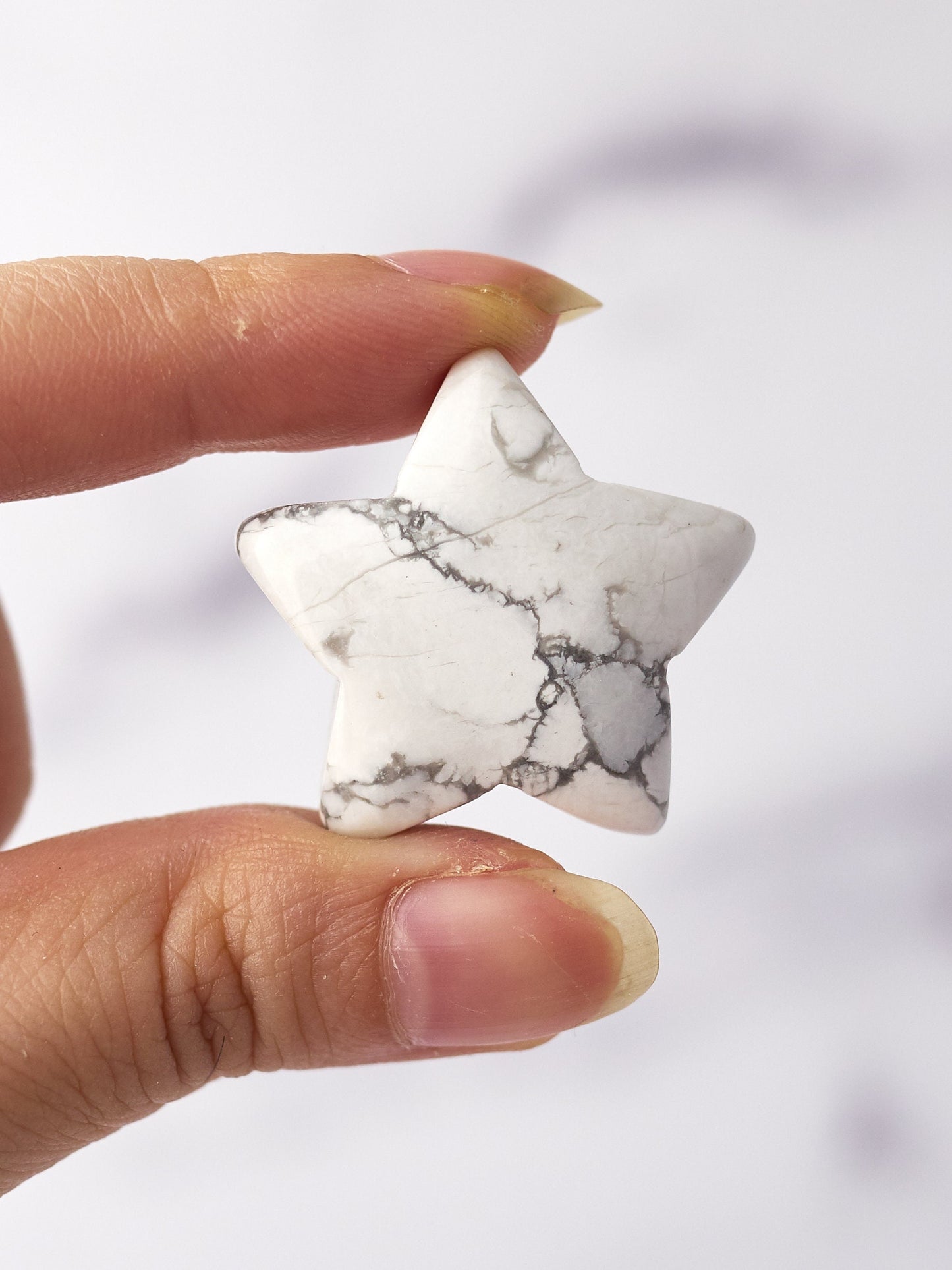 Small Howlite Star Carving