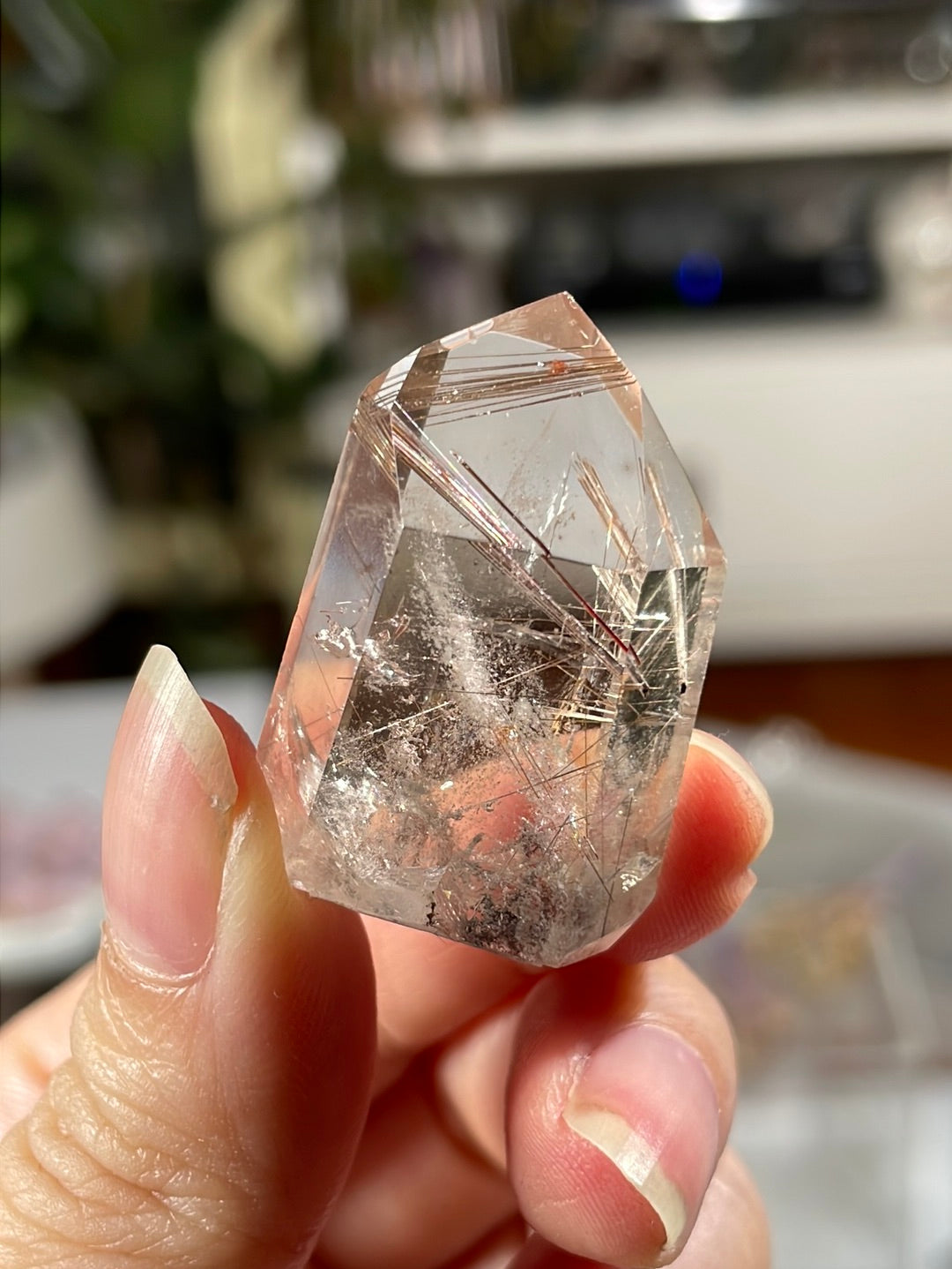 Listing for @lan.crystals